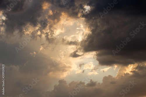 epische Wolken