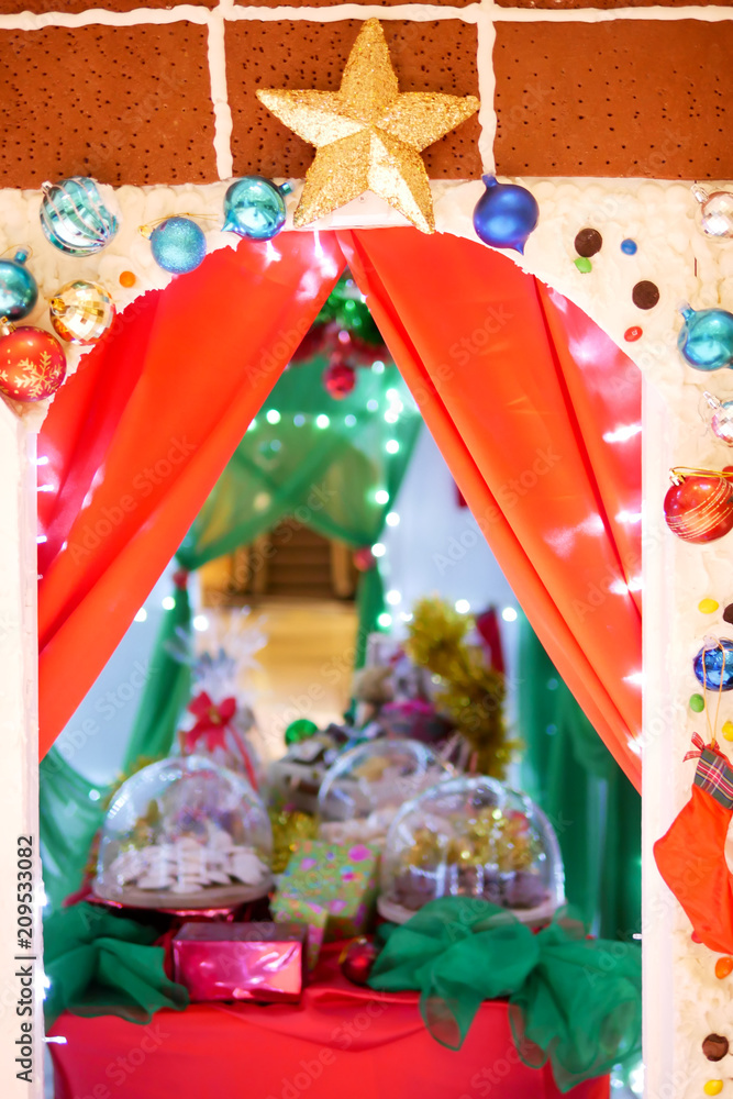 Fototapeta premium christmas tree with colorful ball glitter