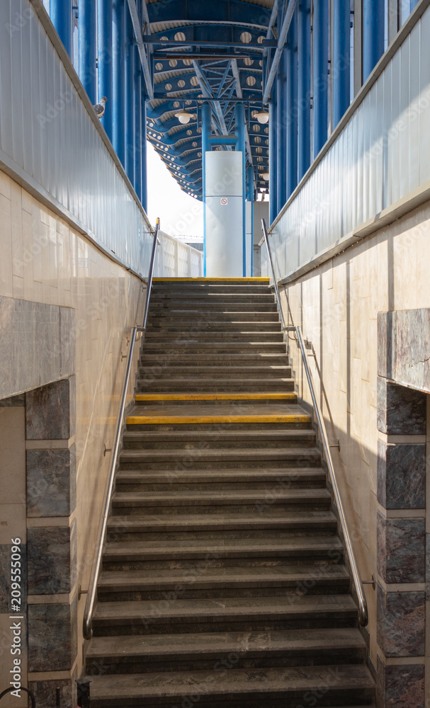 exit from the tunnel to the platform exit from the tunnel to the platform