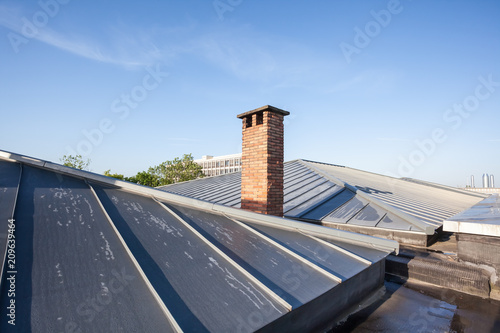 Wallpaper Mural cooling on a flat roof Torontodigital.ca