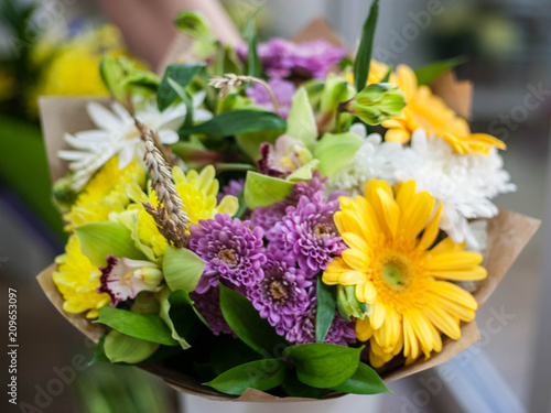 Wallpaper Mural bouquet of flowers Torontodigital.ca