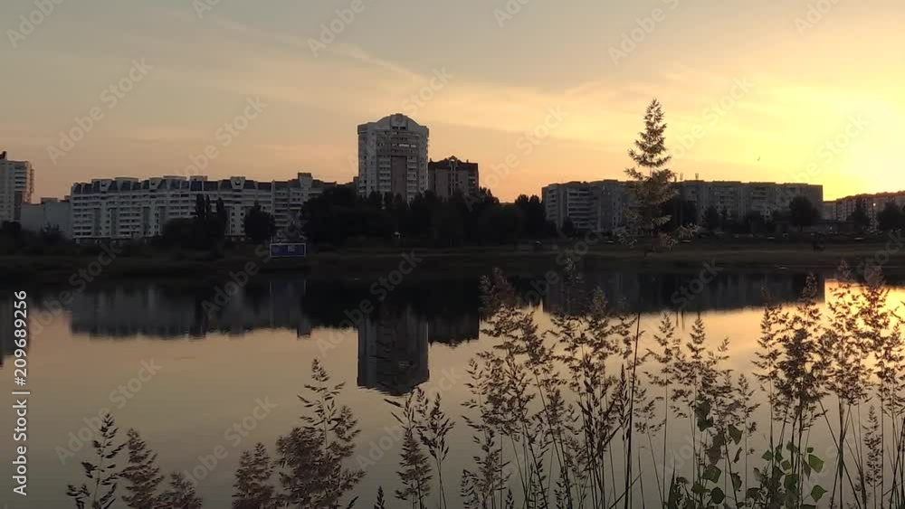 GOMEL, BELARUS. the sun rises in the city at dawn. GOMEL, BELARUS. the sun rises in the city at dawn.