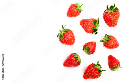 Fototapeta Naklejka Na Ścianę i Meble -  Strawberries isolated on white background with copy space for your text. Top view. Flat lay pattern