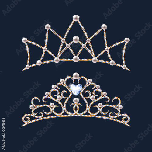Tiara crowns set. Wedding diadem with diamonds and pearls.