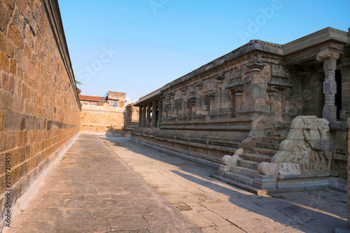 Corridor, Deivanayaki Amman shrine, adjacent to Airavatesvara Temple, Darasuram, Tamil Nadu. View from North West. photo