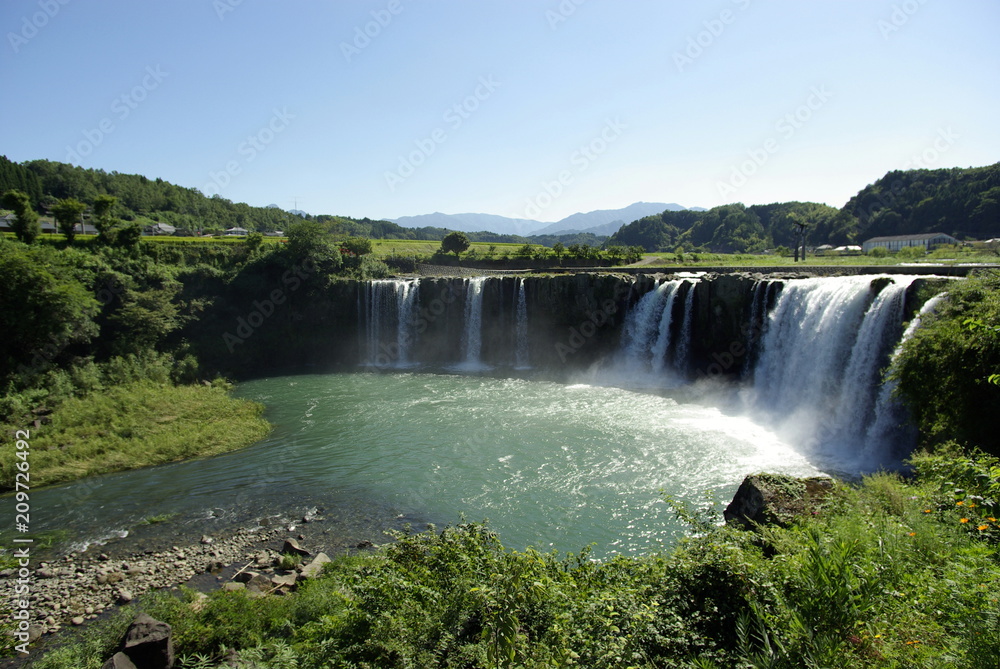 滝百選・原尻の滝（Waterfall of Harajiri）