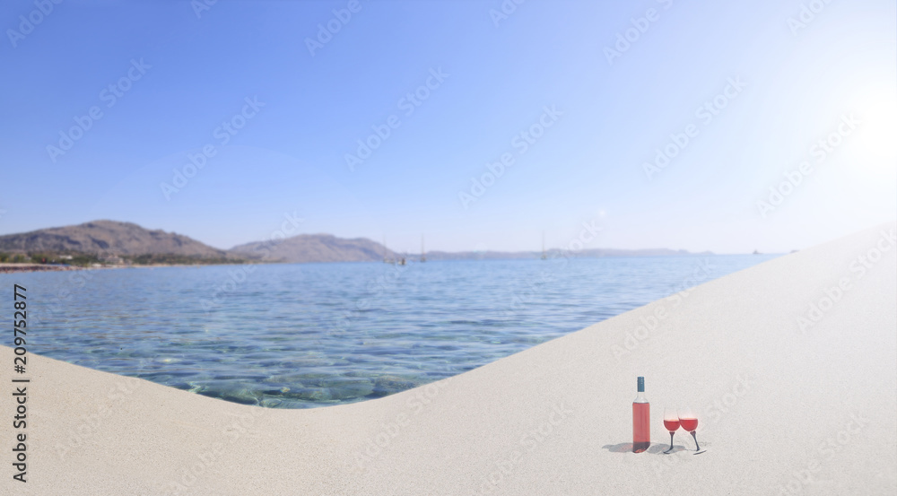 Fototapeta premium Butelka wina na plaży, wakacje nad morzem.
