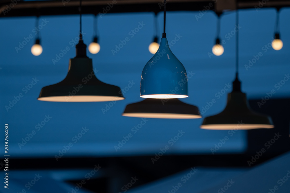 Obraz premium Group of lamp on the celling.