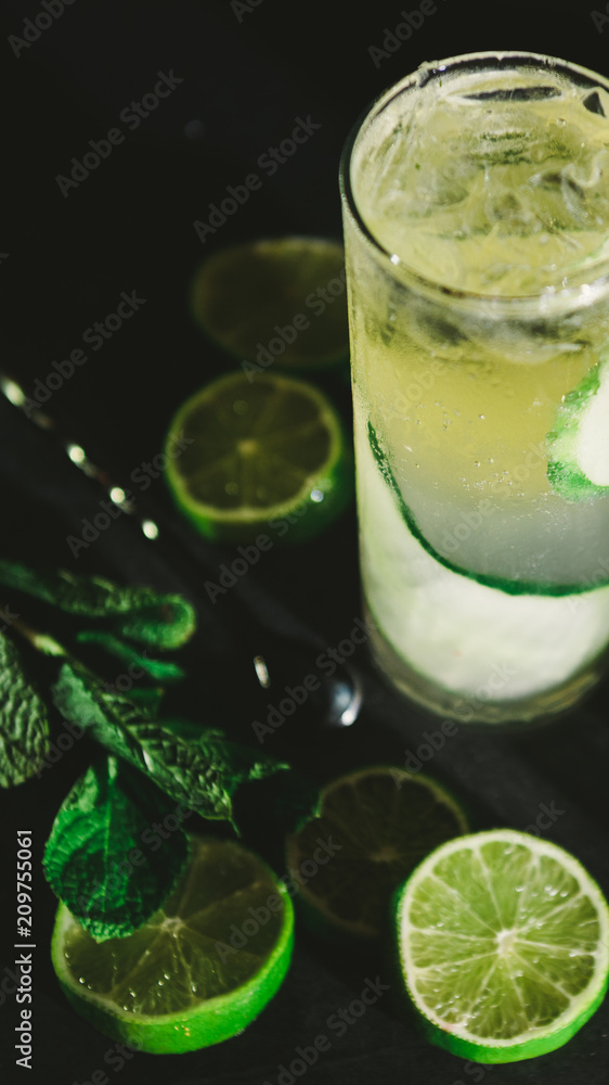 Lemon Lime Cocktail Lemon Lime Cocktail