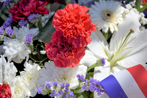 Obraz na plátně Gerbe de fleurs cérémonie