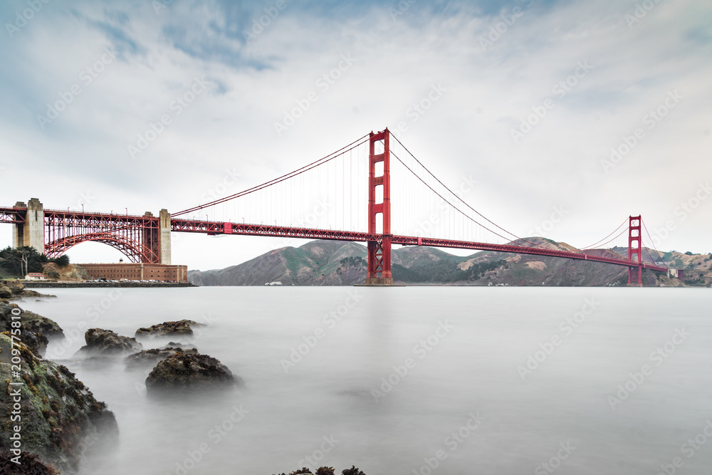 Fototapeta premium Golden gate bridge