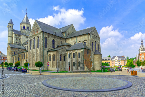 Obraz na płótnie Collegiate Church of Saint Gertrude, Nivelles, Belgium