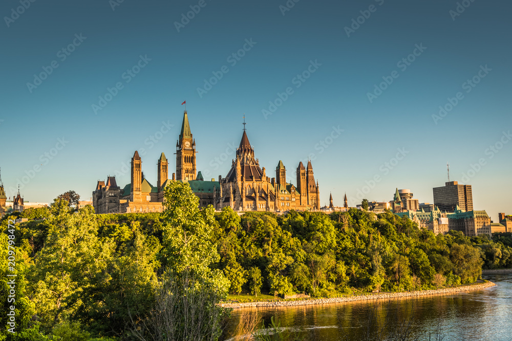 OTTAWA, ONTARIO / CANADA - JUNE 16 2018: OTTAWA PARLIAMENT BUILDINGS VIEW ON SUMMER DAY