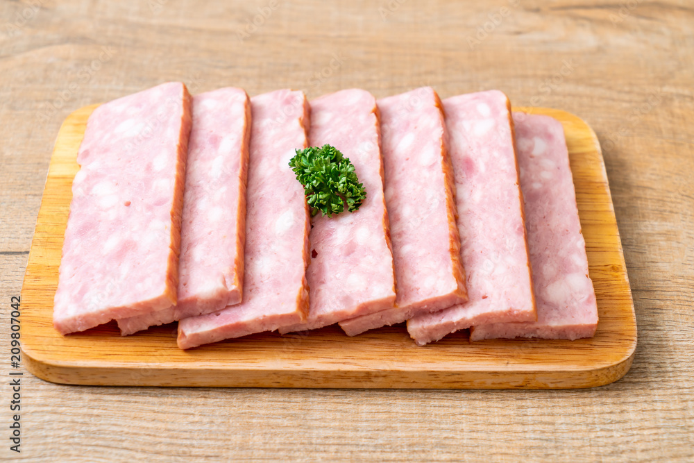 bacon barbecue sliced