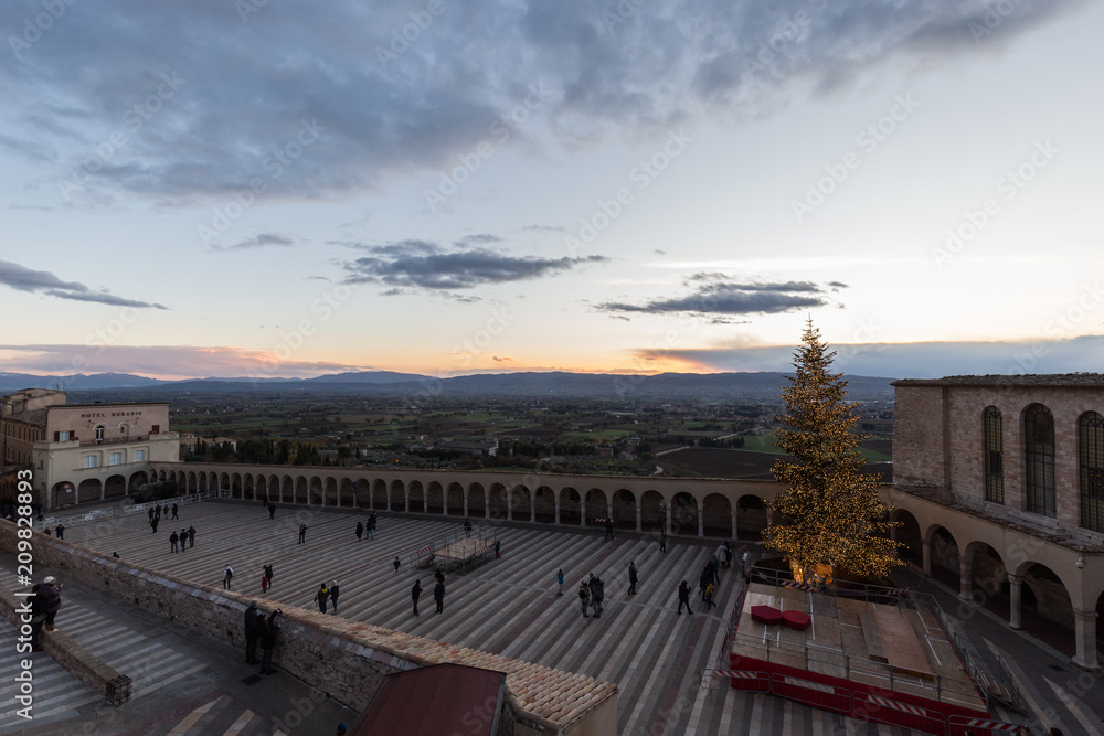 Christmas 2017 in Assisi, with a view of San Francesco papal chu