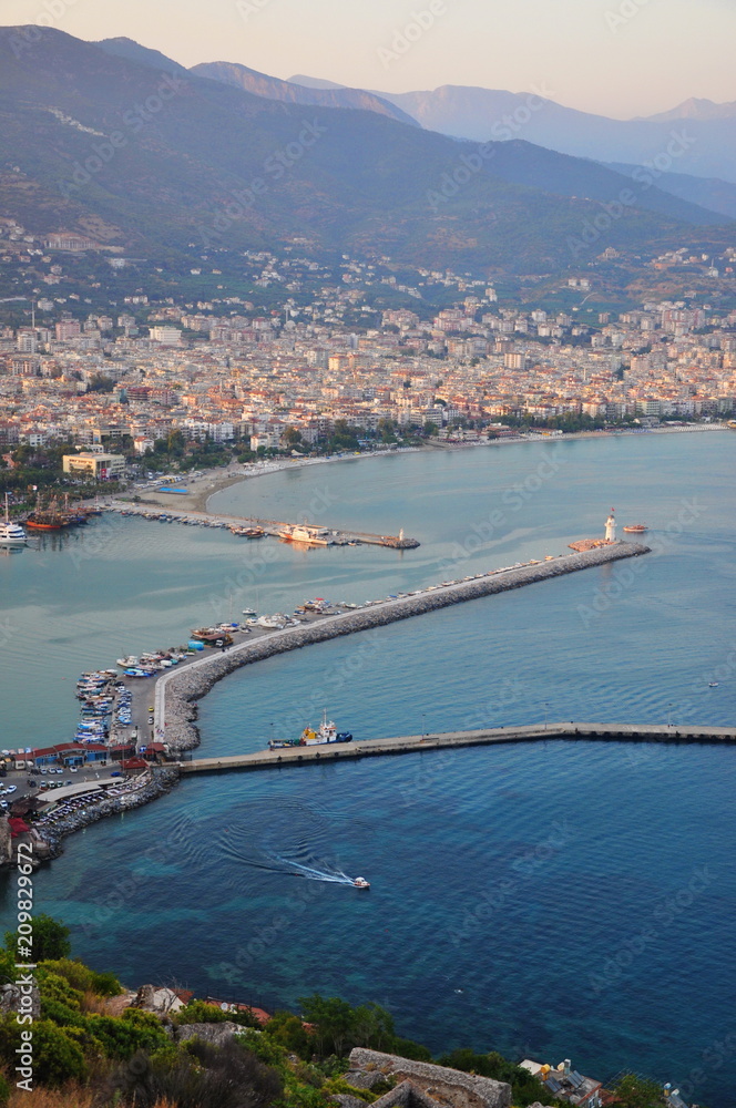 Evening over the port Alanya.