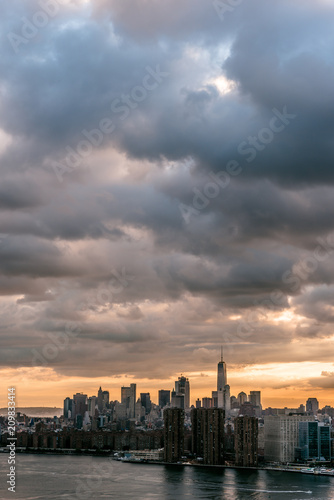 New York Skyline at sunset. © Javan