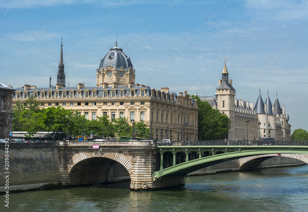 Notre-Dame bridge over Seine river, Paris, France