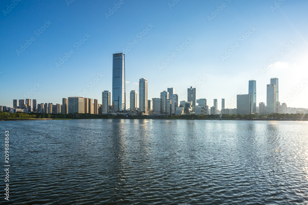 Fototapeta premium panoramic city skyline in shenzhen china