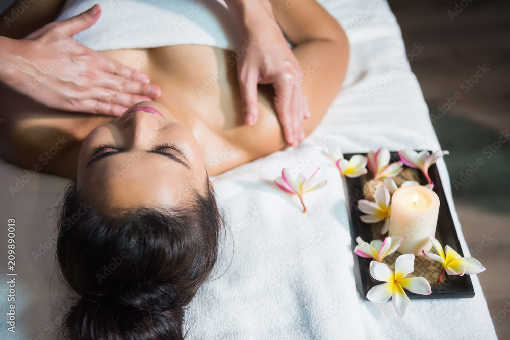 Thai oil massage to Asian girl Stock Photo | Adobe Stock