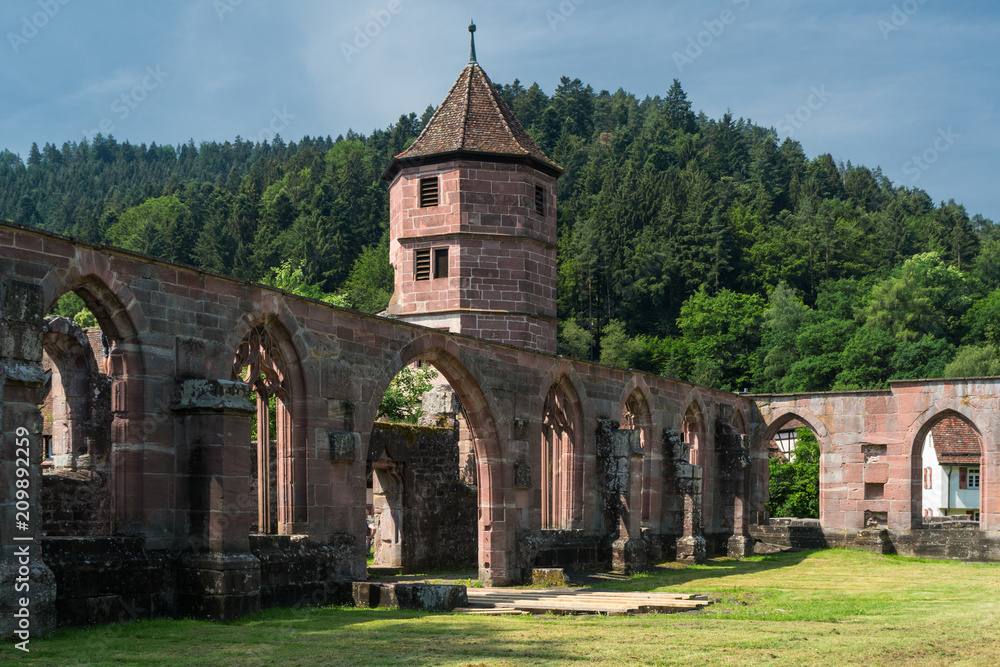 Torturm und Kreuzgang im ehemaligen Kloster Hirsau