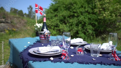 Norwegian Constitution Day table decoration photo