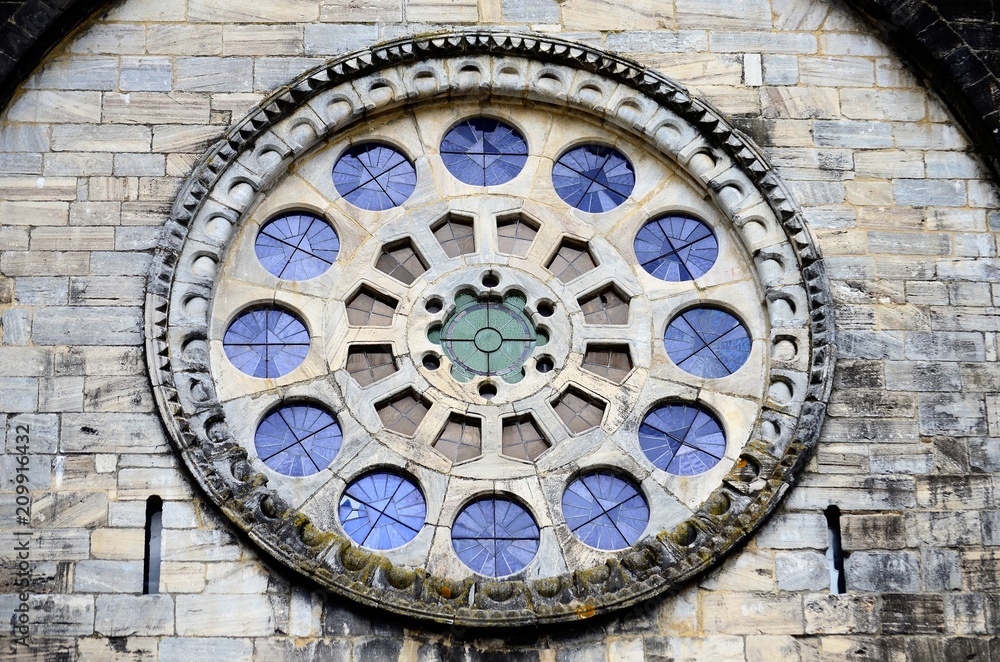 Rosettes in the cathedral