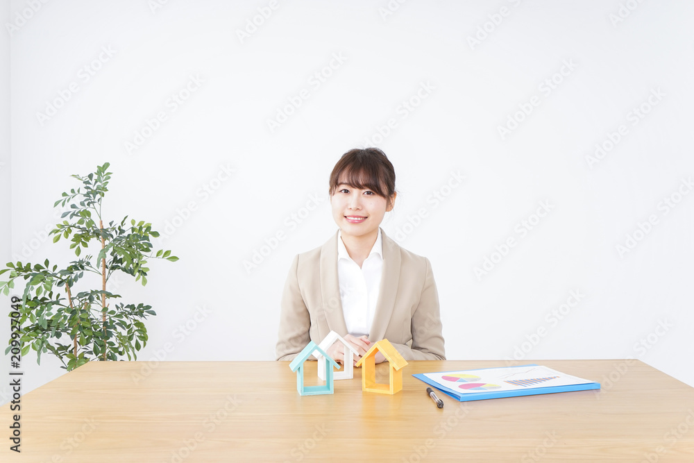 働く女性 働く女性
