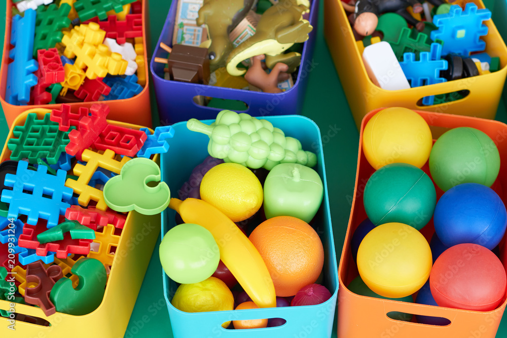 Obraz premium Educational toys in color boxes