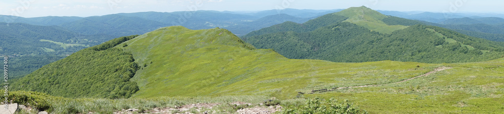 Obraz premium Bieszczady mountains, Poloniny mountains - panorama