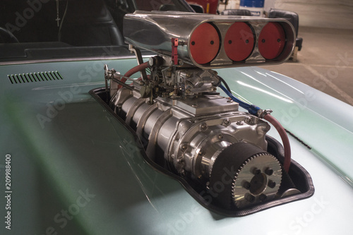 Bilde på lerret Turbo charger on race car engine