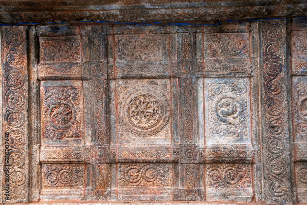 Rectangular ceiling pattern with decorative design bands, agra-mandapa, Airavatesvara Temple, Darasuram, Tamil Nadu