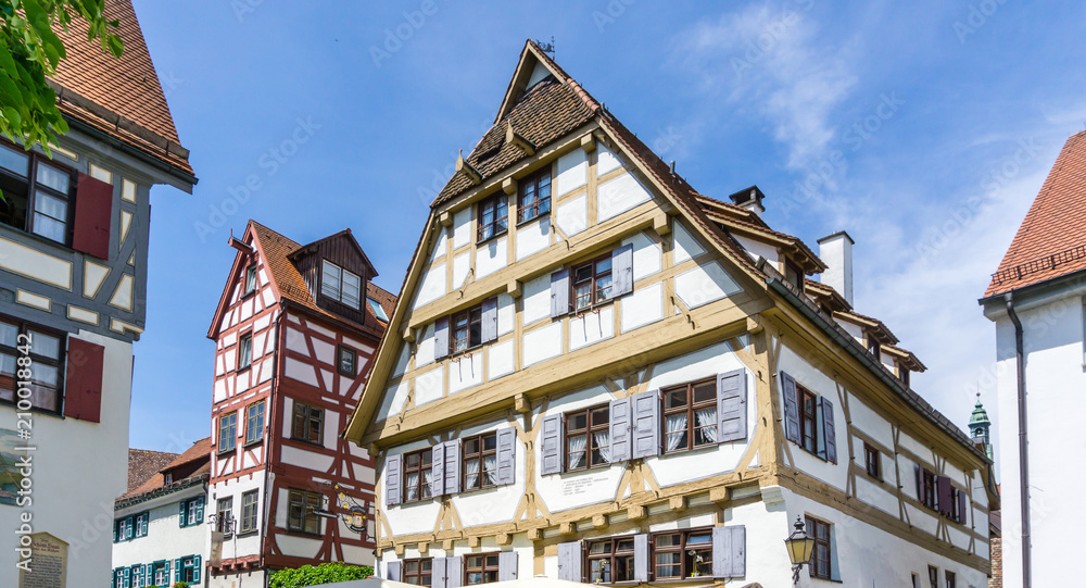 Fototapeta premium Fachwerkhaus in Ulm
