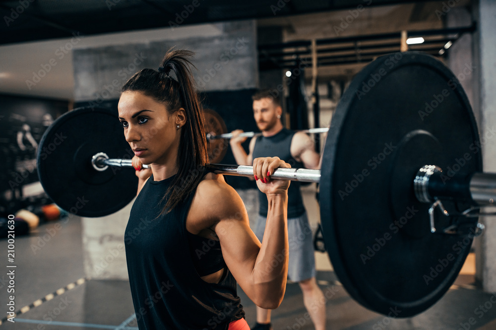Burning fat and building muscles Burning fat and building muscles