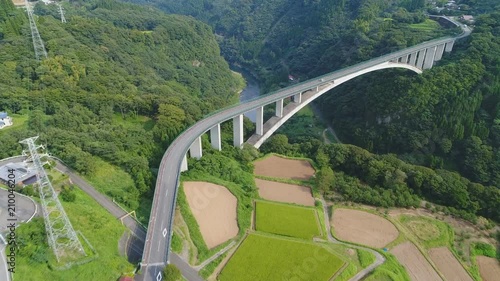日本一の高さのアーチ橋 天翔大橋 ドローン空撮3
