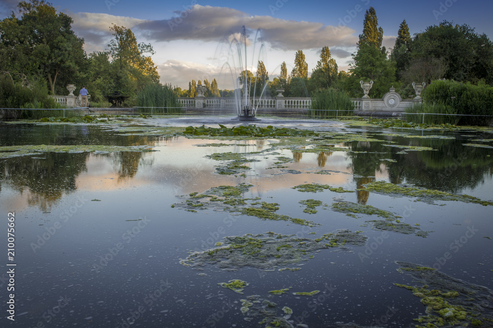 Hyde Park Italian Garden