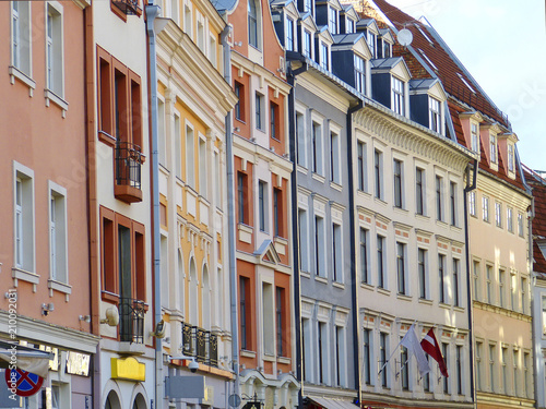 Historische Häuser am Livenplatz in Riga