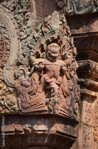 Banteay Srei angkor cambodia ancient sculpture relief
