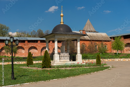 Monument-gravestone blessed Ryazan Prince Fyodor, his wife Eupraxia and son John in Zaraysk Kremlin. The only monument to the victims of the Tatar-Mongolian yoke © Konstantin