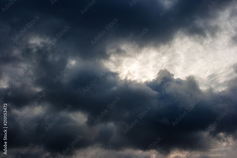 Fototapeta premium dark dense gloomy dramatic thundercloud