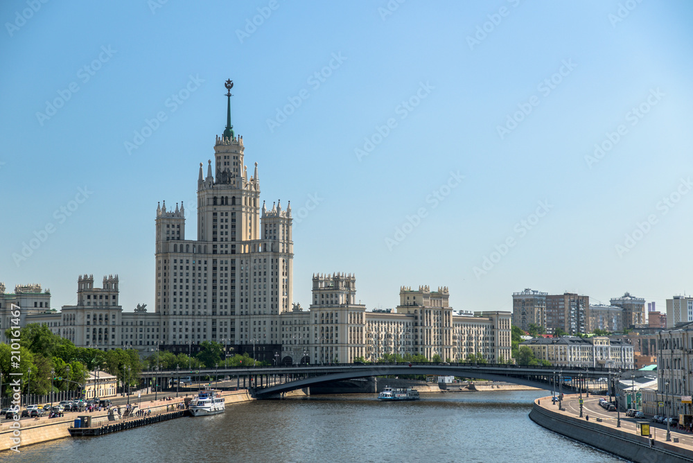 Skyscraper on Kotelnicheskaya embankment