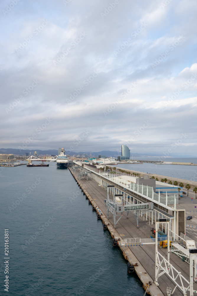 バルセロナ港の風景