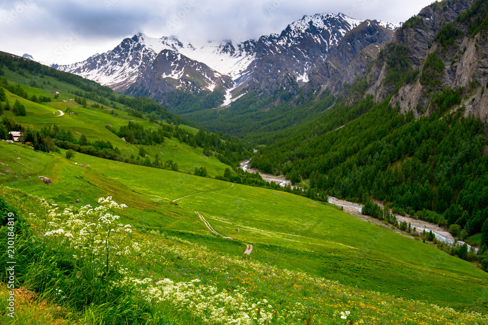 Landschaften im Queyras in den französischen Alpen