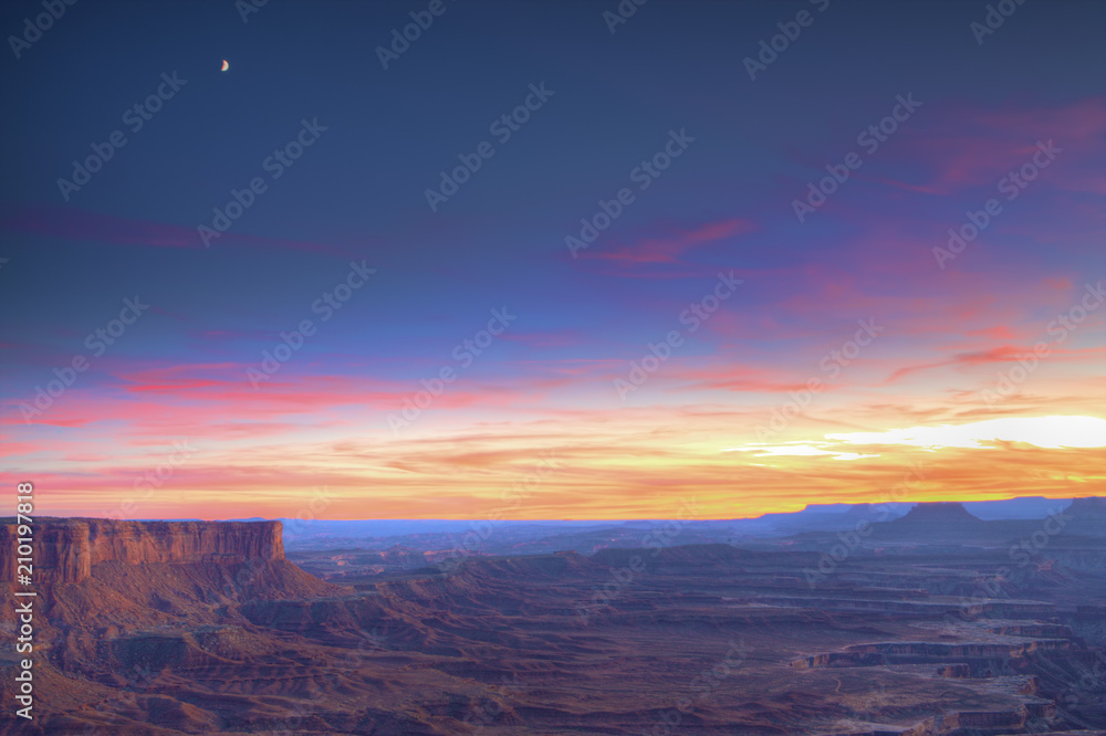 Sun setting in Canyonlands National Park, Utah