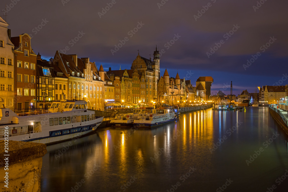 Gdansk, Hafenansicht zur blauen Stunde