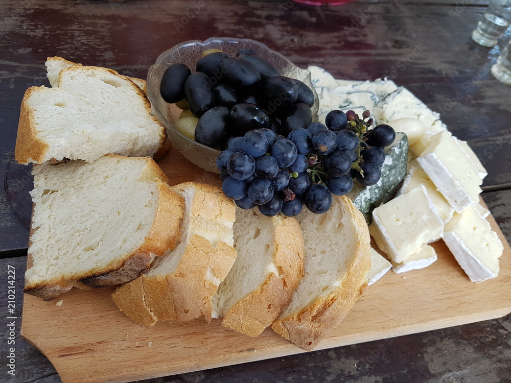bread grapes cheese olives
