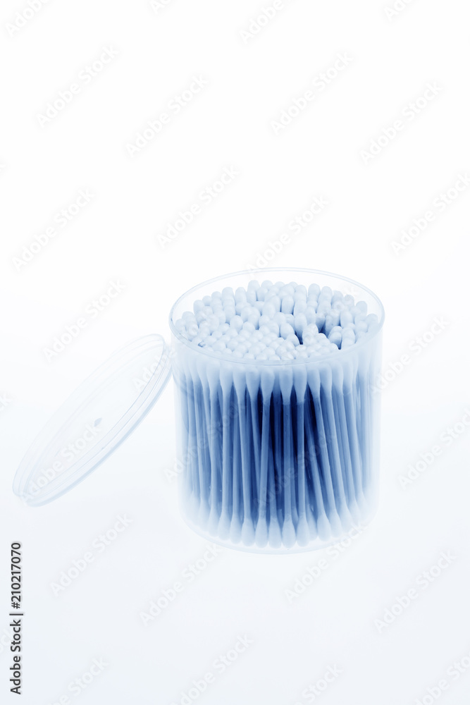 Cotton swabs in transparent plastic box Cotton swabs in transparent plastic box