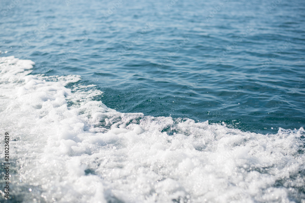 Fototapeta premium Blue water waves and water bubbles.