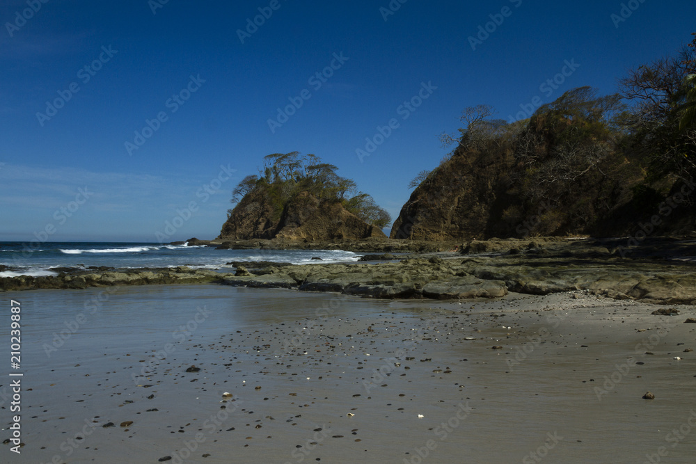 Fototapeta premium Rocky Shores of Punta Leona
