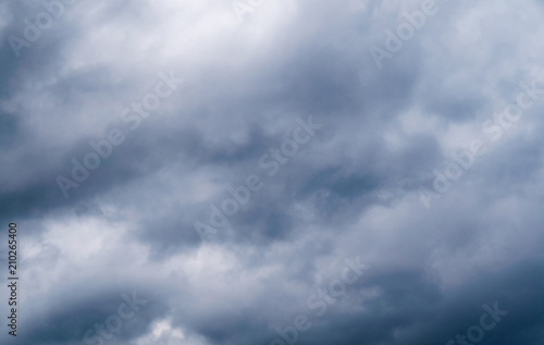 horizontal background of stormy sky and cloud cover